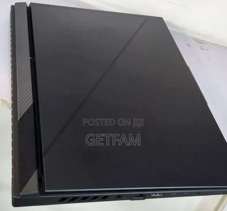 New Laptop Asus ROG Strix G15 16GB Intel Core i9 SSD 1T
