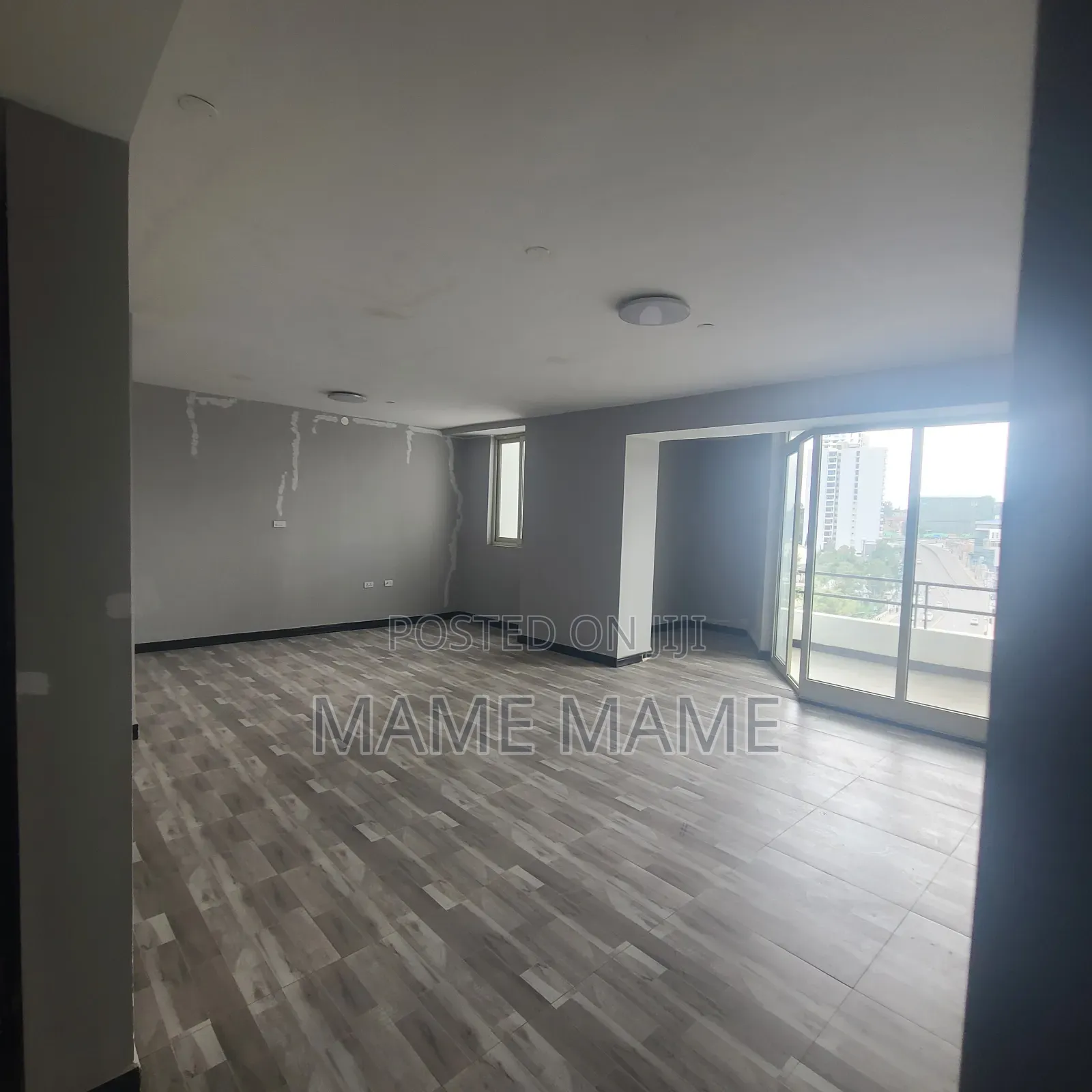 3bdrm Apartment in Addis Abeba, Bole for rent