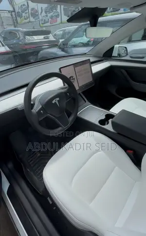 New Tesla Model Y 2023 White