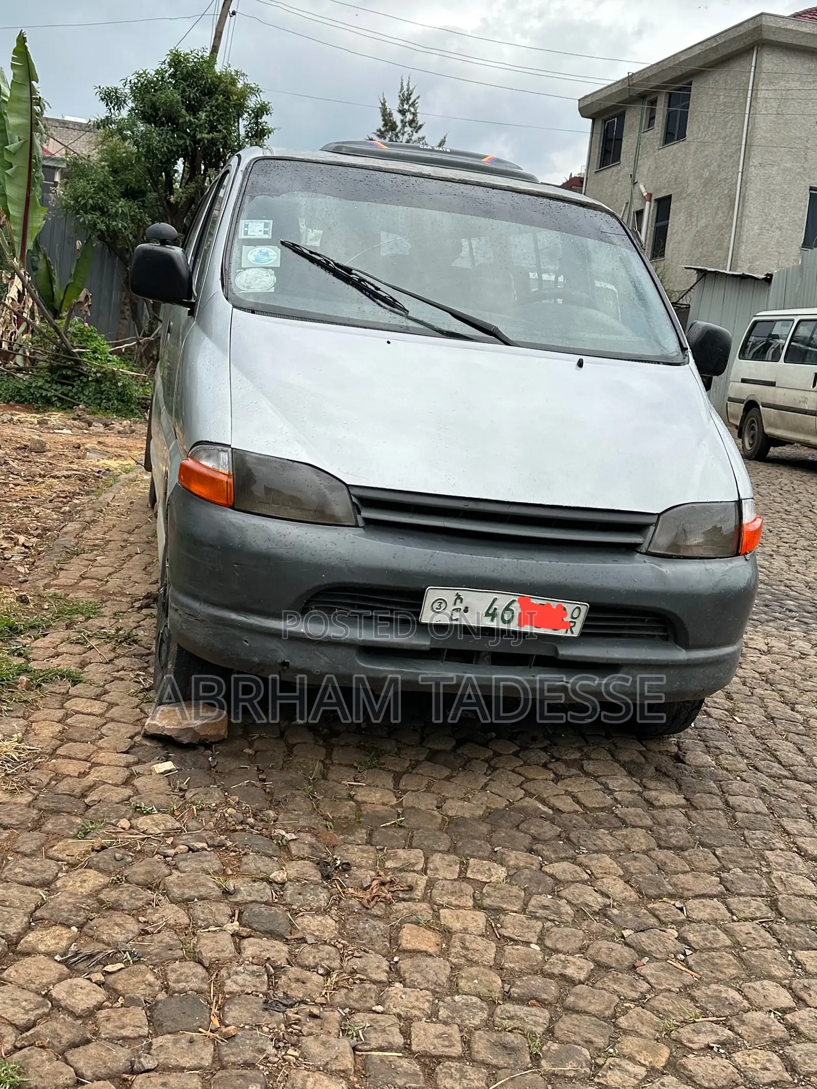 Toyota HiAce 1999 Silver