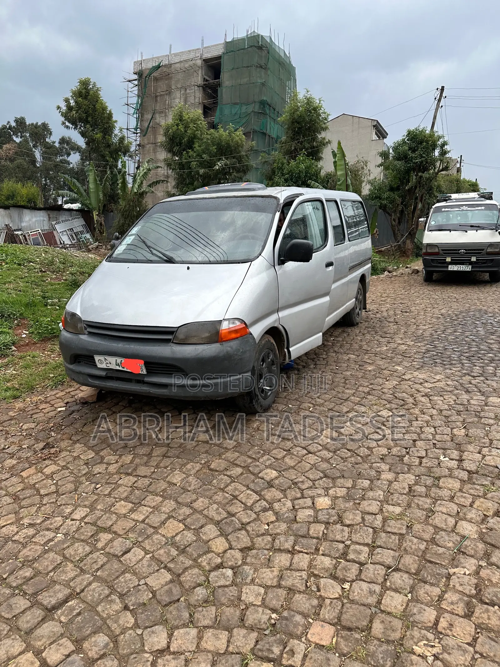 Toyota HiAce 1999 Silver