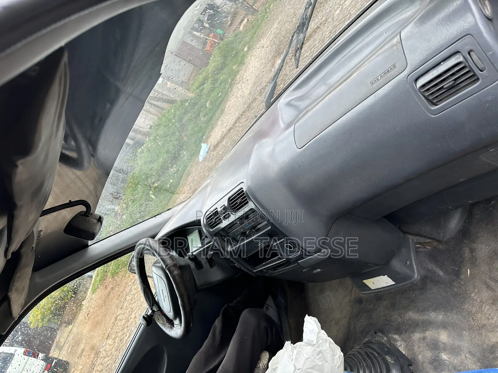 Toyota HiAce 1999 Silver