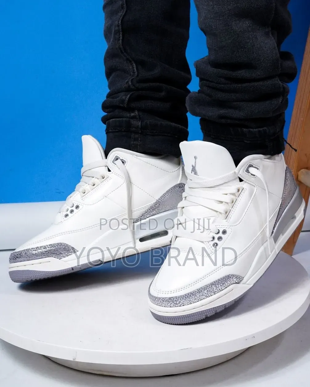 Nike Air Jordan 3 Retro Sail/Cement Gray Metallic Silver Unisex Shoes