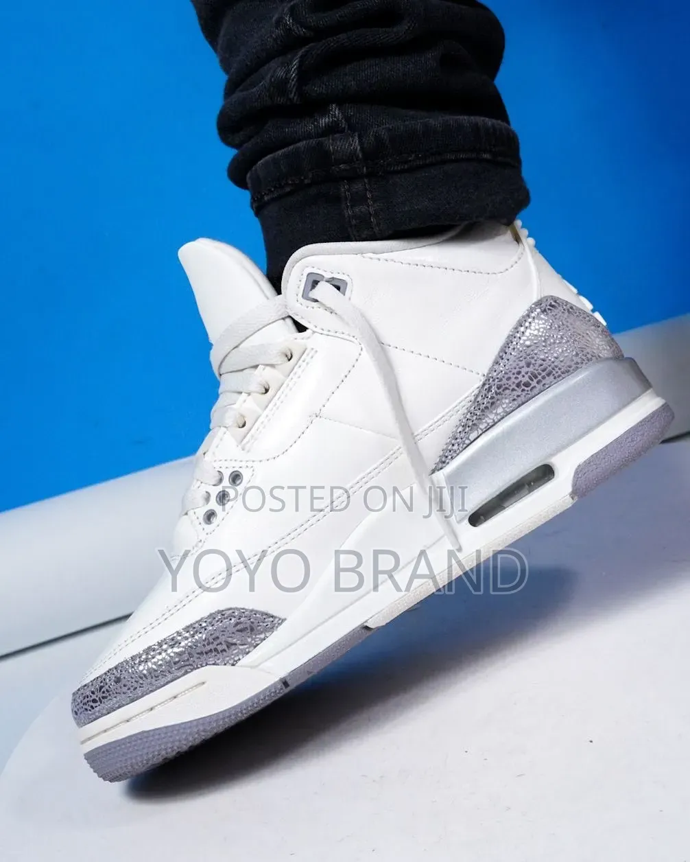 Nike Air Jordan 3 Retro Sail/Cement Gray Metallic Silver Unisex Shoes