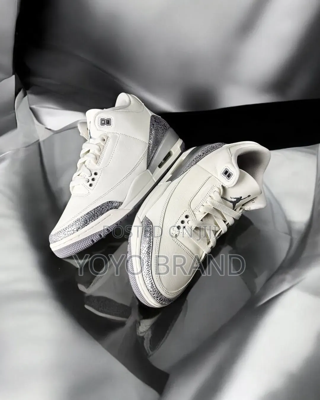 Nike Air Jordan 3 Retro Sail/Cement Gray Metallic Silver Unisex Shoes