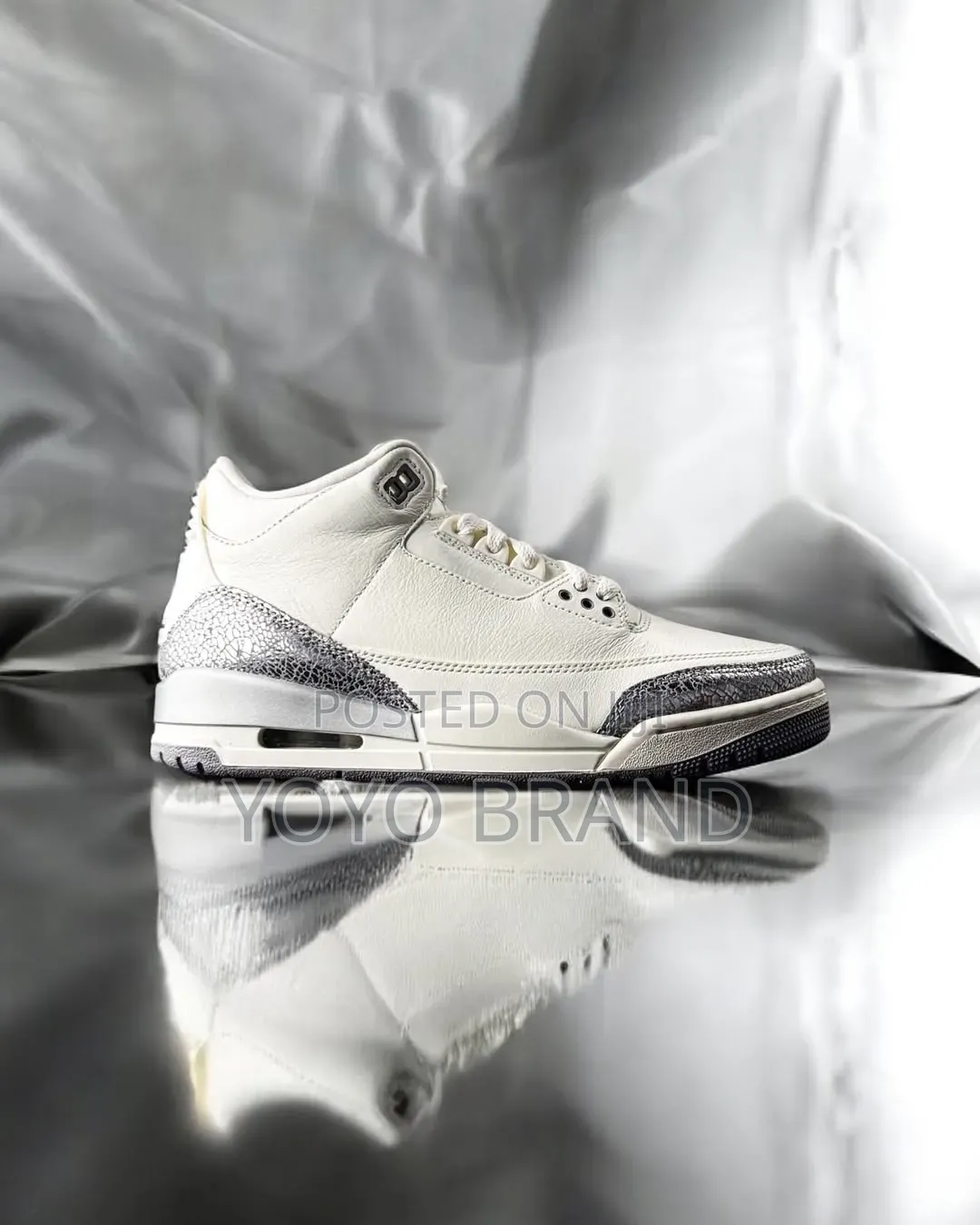 Nike Air Jordan 3 Retro Sail/Cement Gray Metallic Silver Unisex Shoes