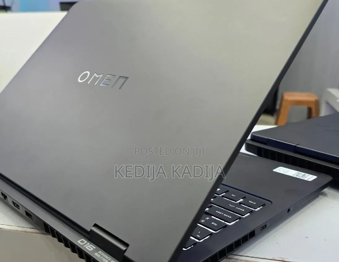 New Laptop Omatek Smart Touch 16GB Intel Core i7 SSD 1T