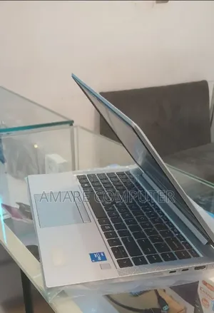 New Laptop HP EliteBook 840 G8 16GB Intel Core i5 SSD 512GB