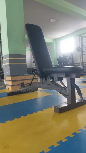 Fitness Bench Adjustable ከፍተኛ Quality