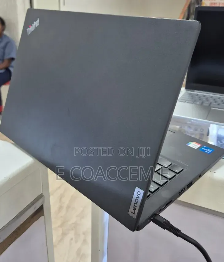 New Laptop Lenovo 16GB Intel Core i5 SSD 256GB