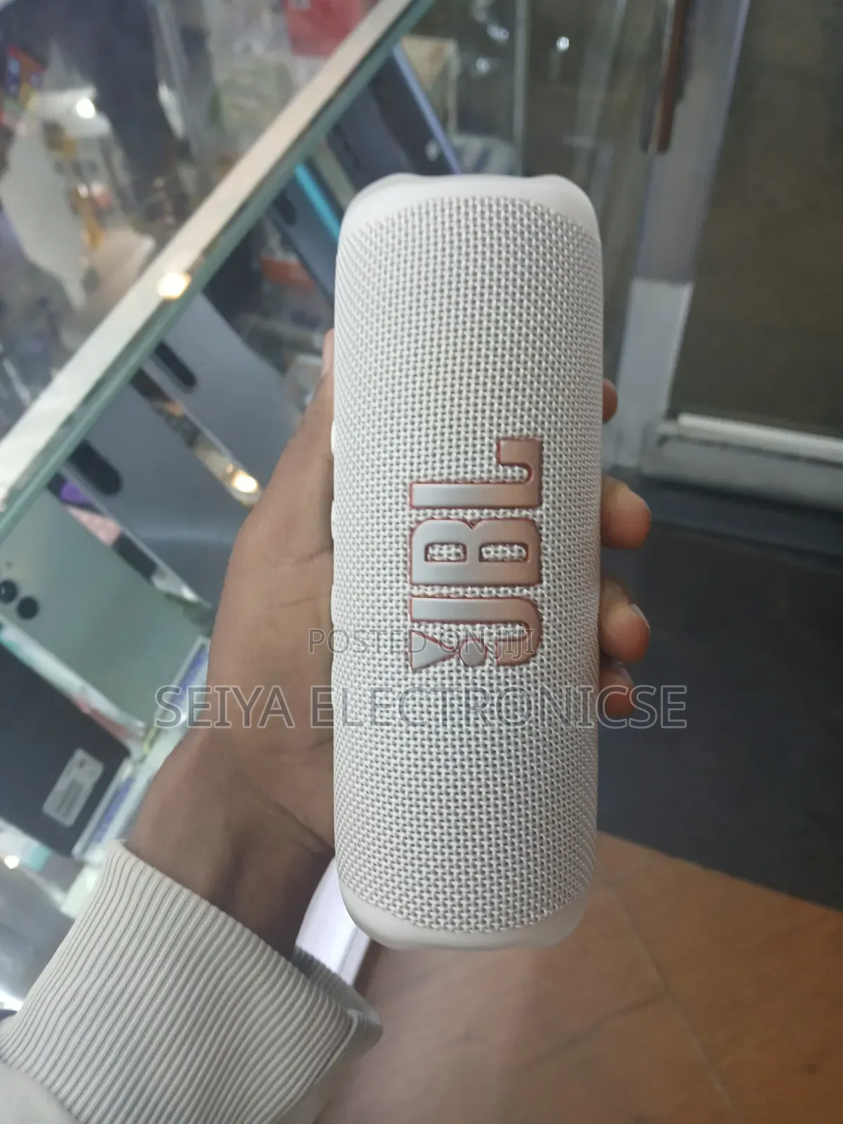 JBL Flip 6 Wireless Bluetooth Speaker Orginal