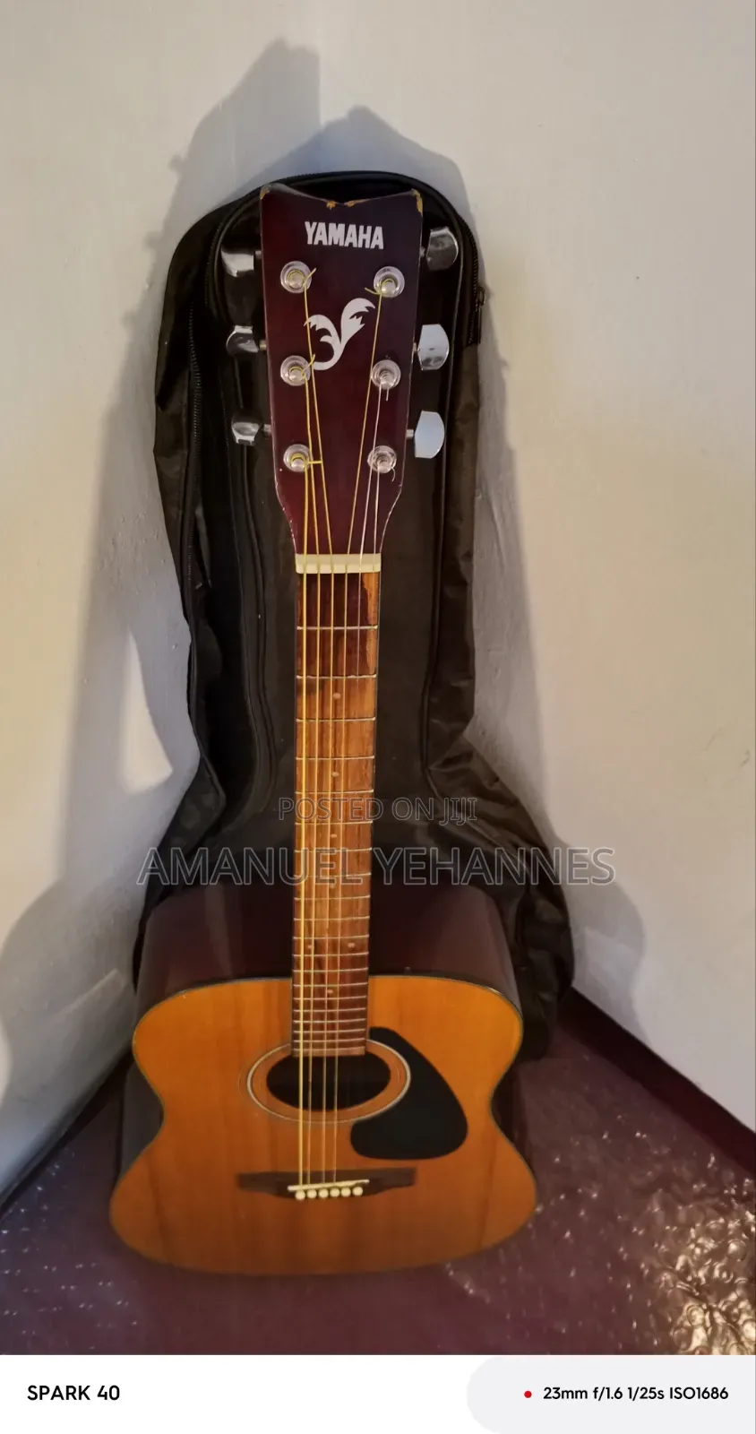 Yamaha F340 Acoustic Guitar