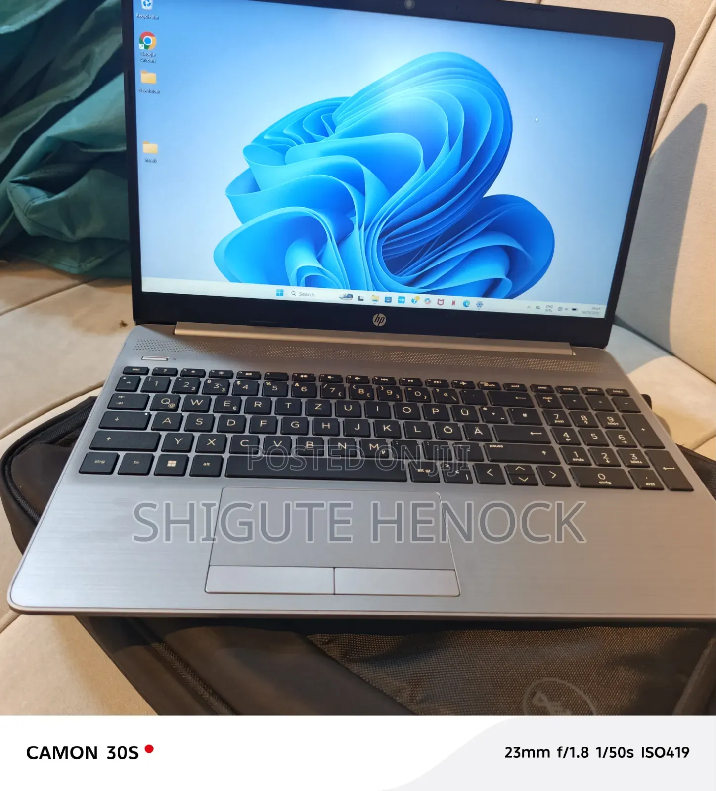 New Laptop HP 240 G9 8GB AMD Ryzen 7 HDD 500GB