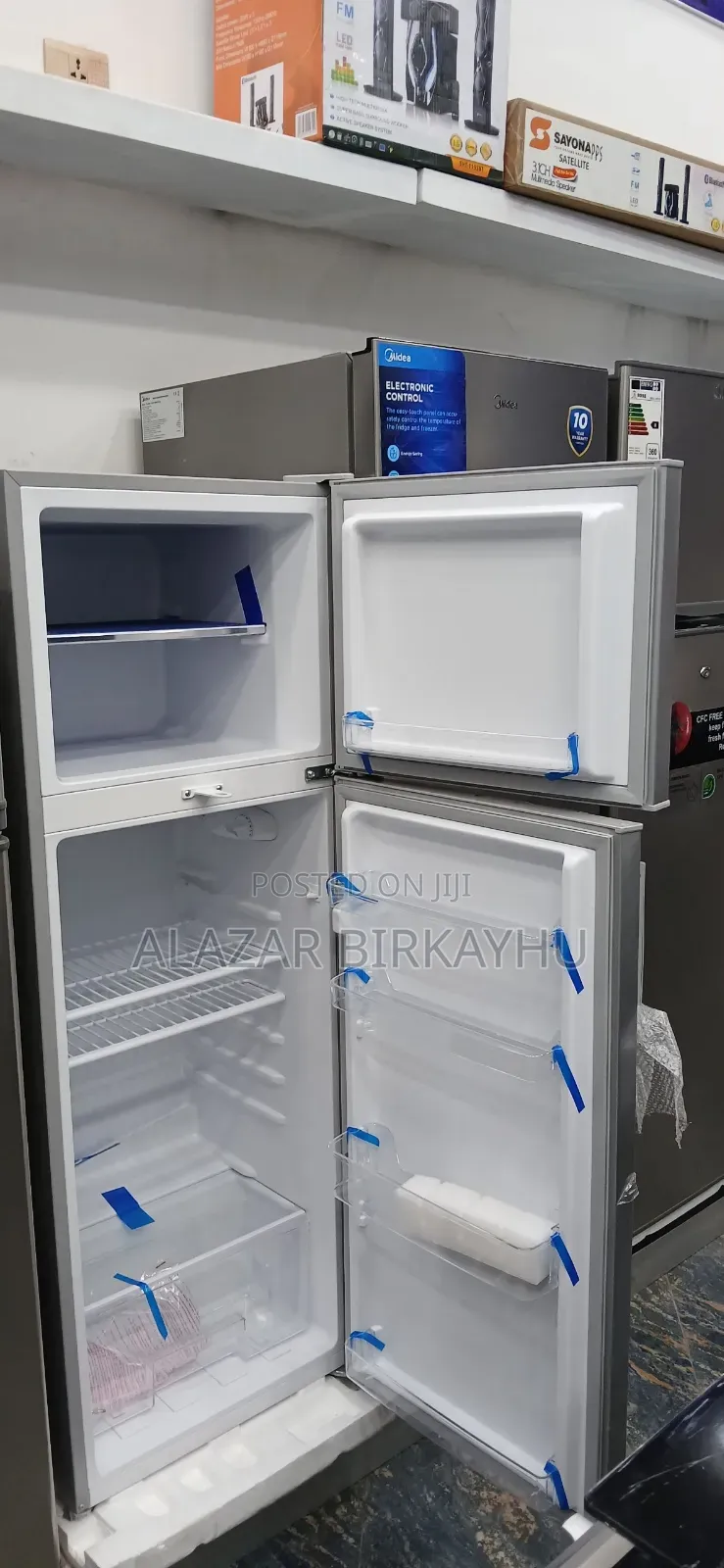 Refrigerator