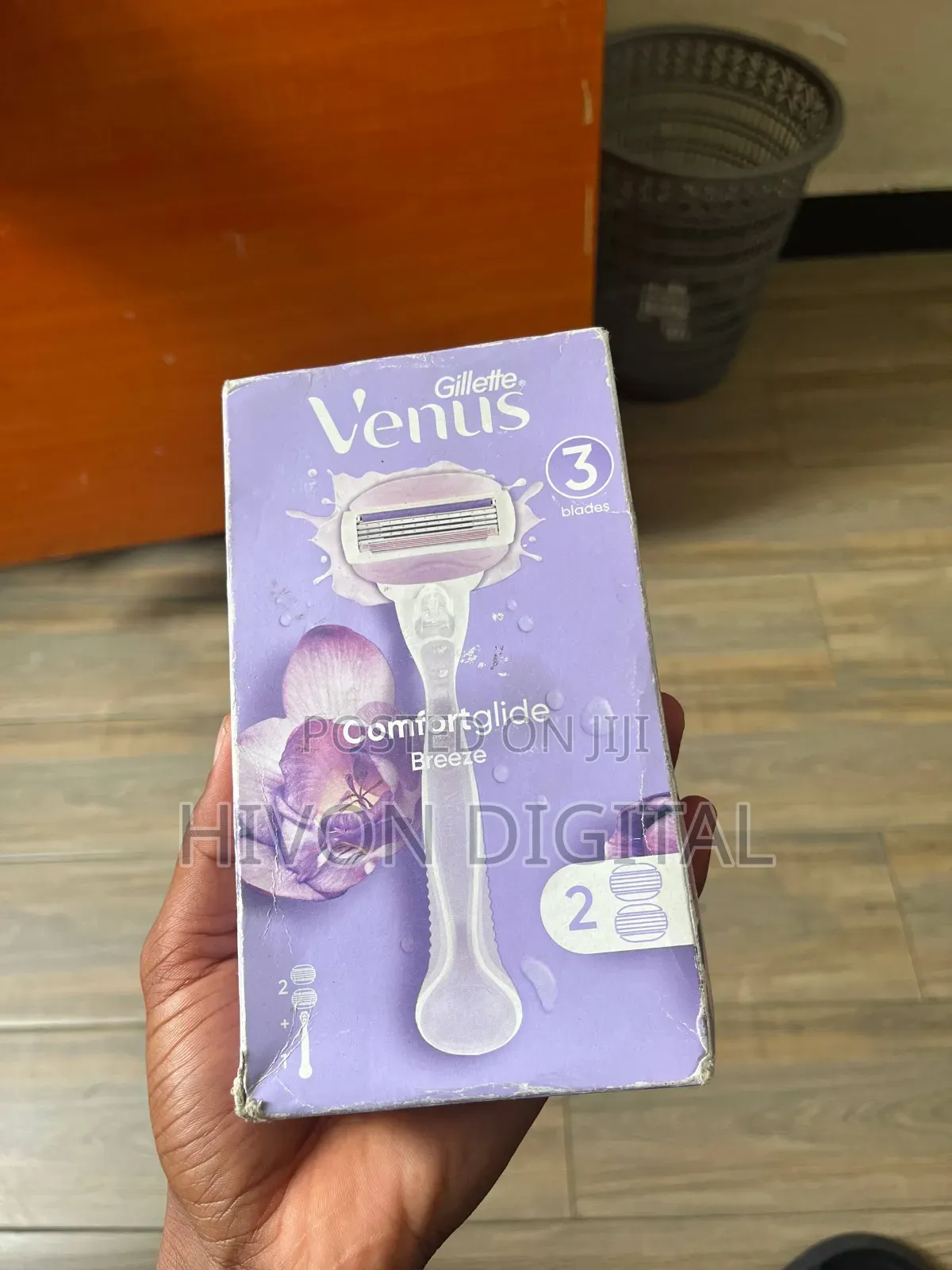 Gillette Venus Breeze Comfort Glide Razor
