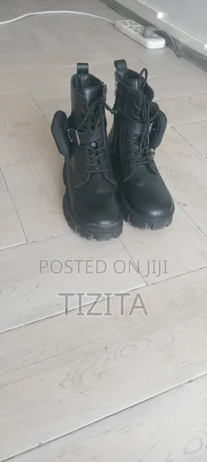 Boots Shoes