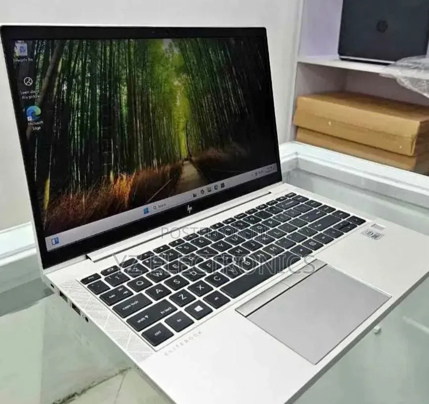 New Laptop HP EliteBook 840 8GB Intel Core i7 SSD 512GB