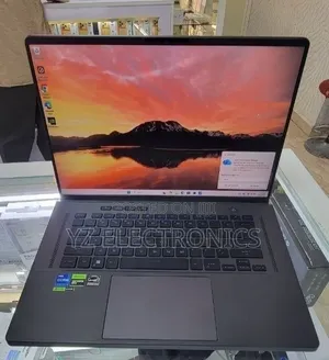 New Laptop Razer Blade 16GB Intel Core i7 SSD 512GB