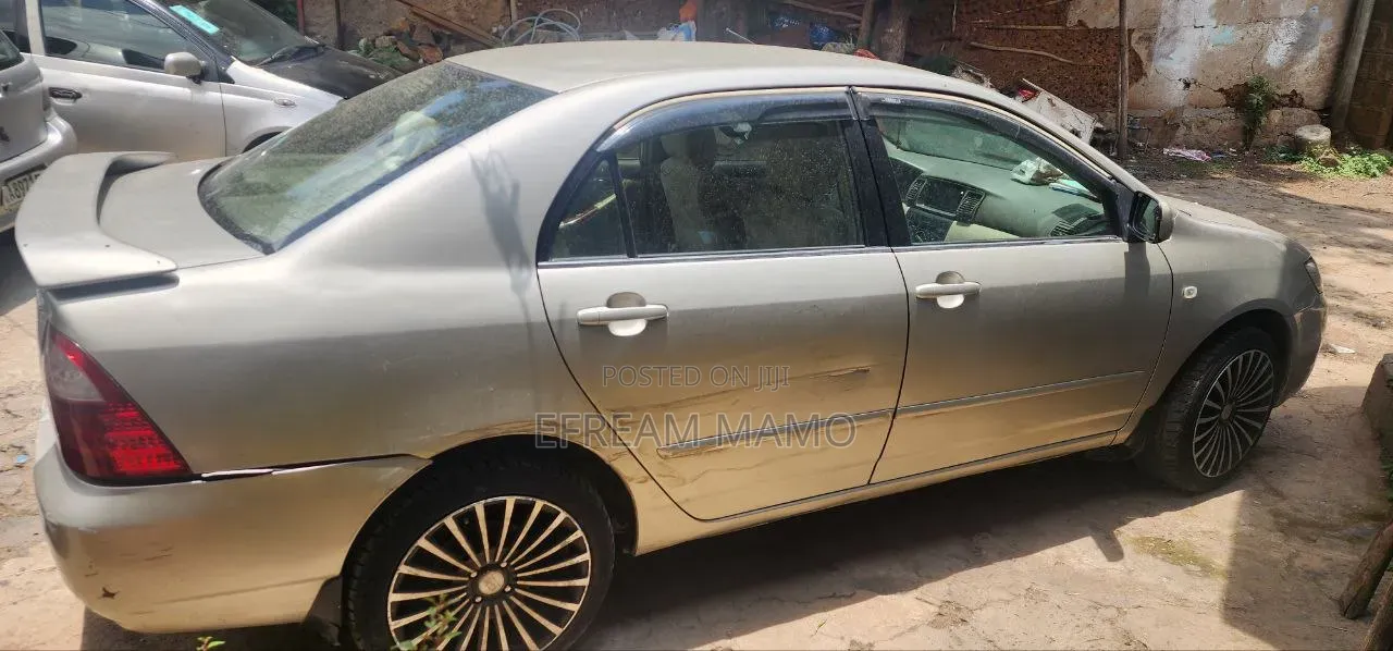 Toyota Corolla 2005 Silver