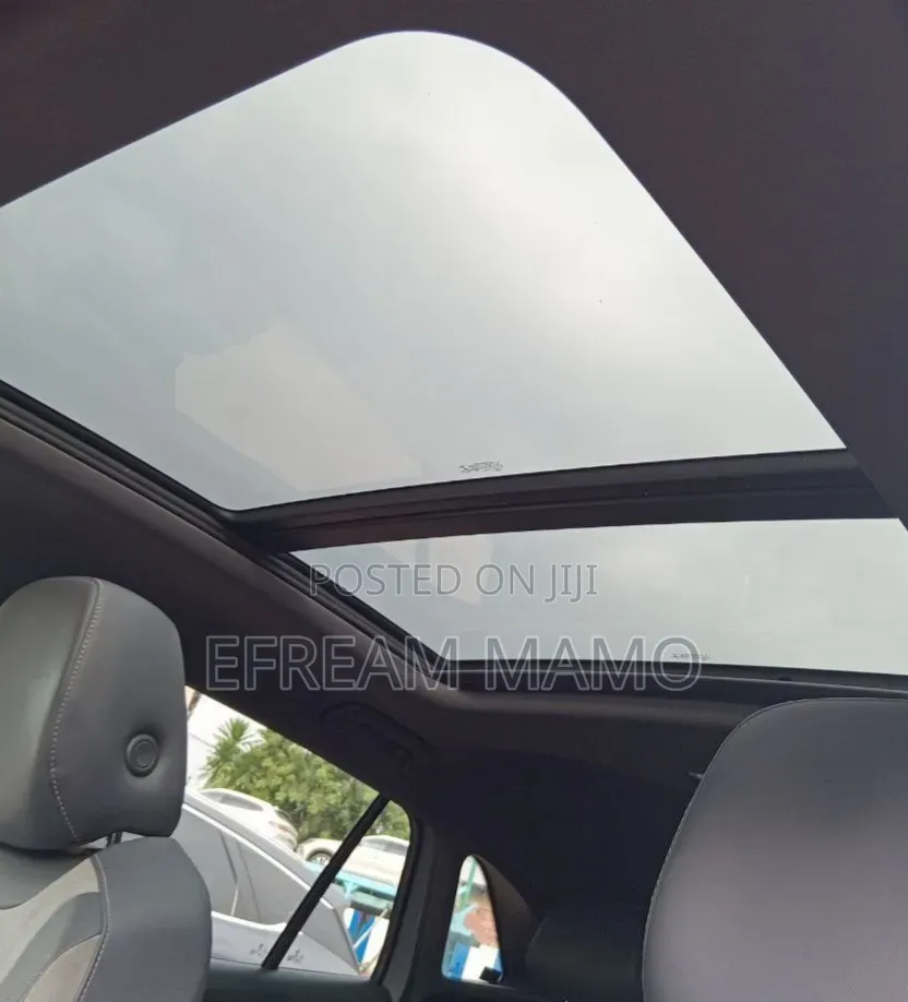 Volkswagen ID.4 2023 Beige