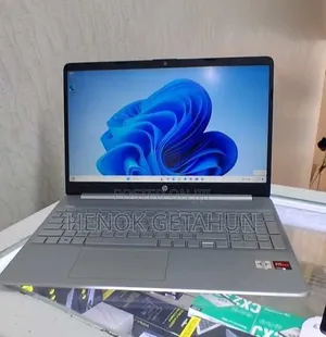 New Laptop HP EliteBook 840 8GB Intel SSD 512GB