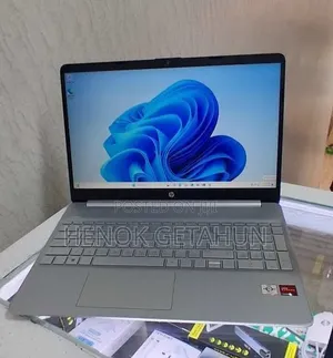 New Laptop HP EliteBook 840 8GB Intel SSD 512GB