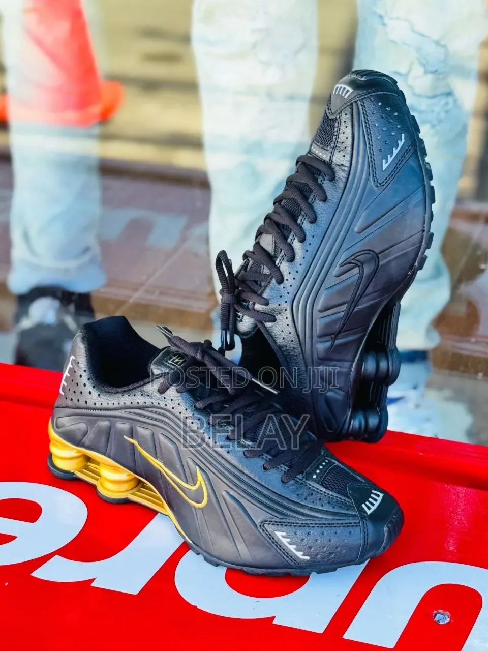 Nike Shox Men's Ahoes