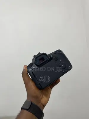 Canon D90 Camera