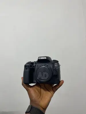 Canon D90 Camera