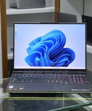 New Laptop Lenovo Legion 5 16GB AMD Ryzen 9 SSD 1T