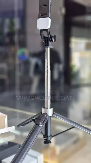 Stand X2 Selfie Stick Tripod (1.3m Extendable