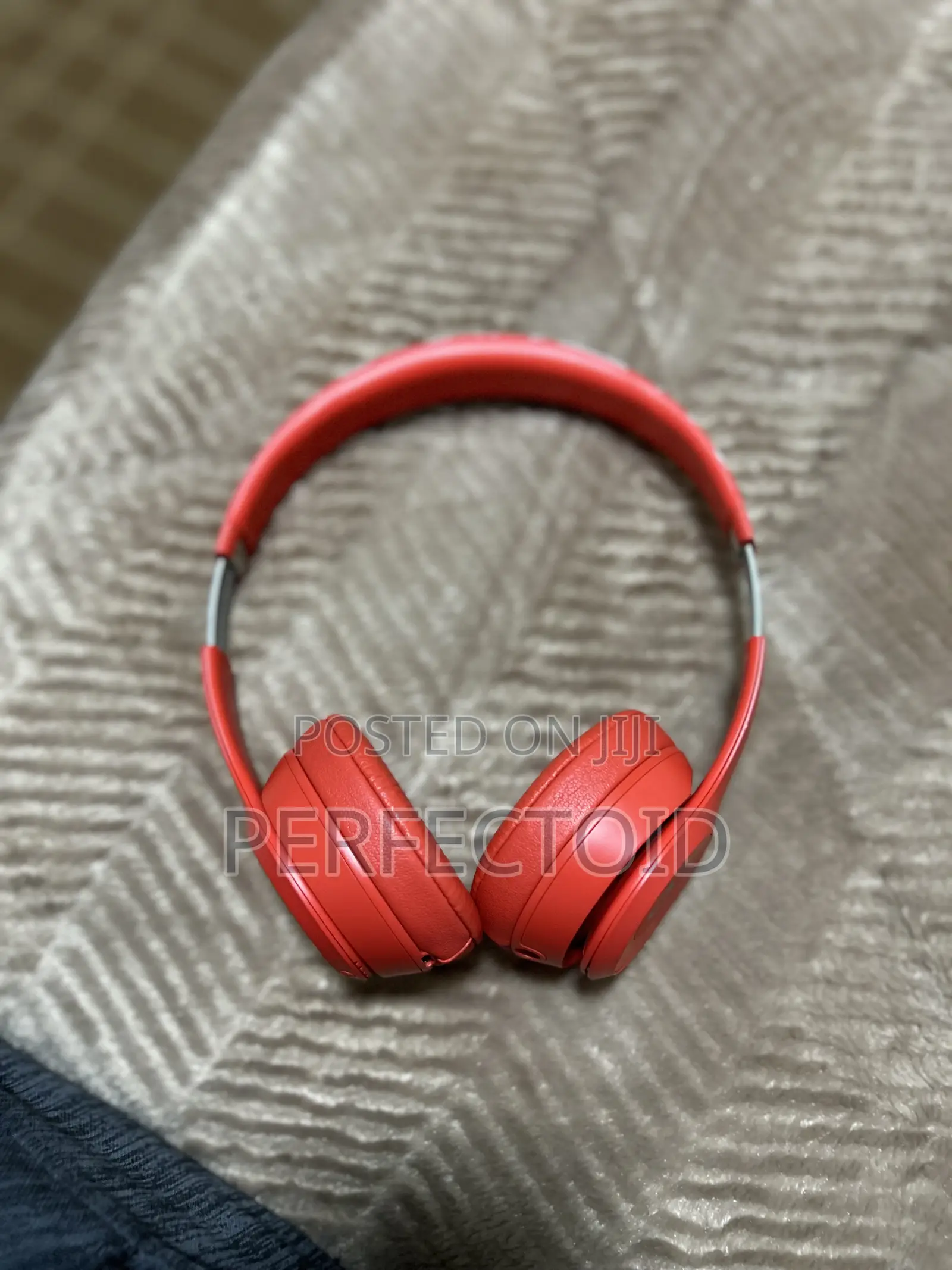 Original Beats Solo3 Wireless on-Ear Headphones - Citrus Red