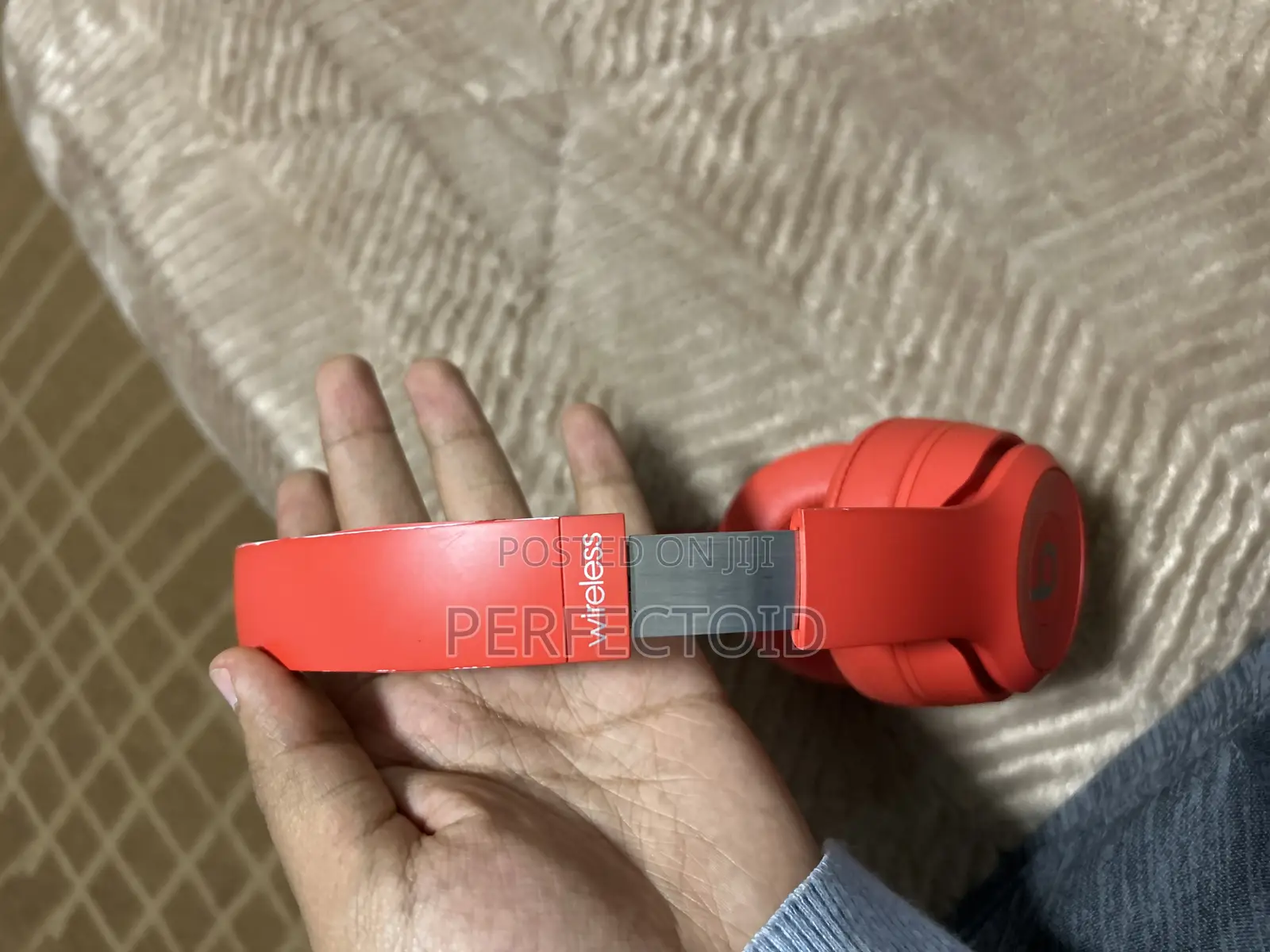 Original Beats Solo3 Wireless on-Ear Headphones - Citrus Red