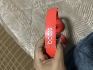 Original Beats Solo3 Wireless on-Ear Headphones - Citrus Red