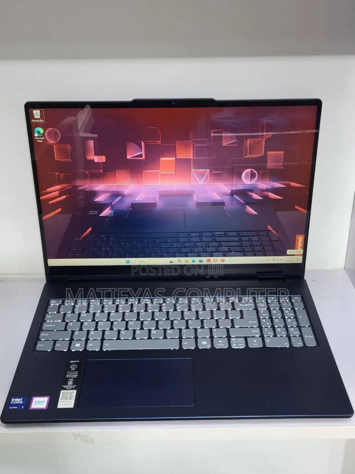 New Laptop Lenovo 32GB Intel Core Ultra 7 SSD 1T