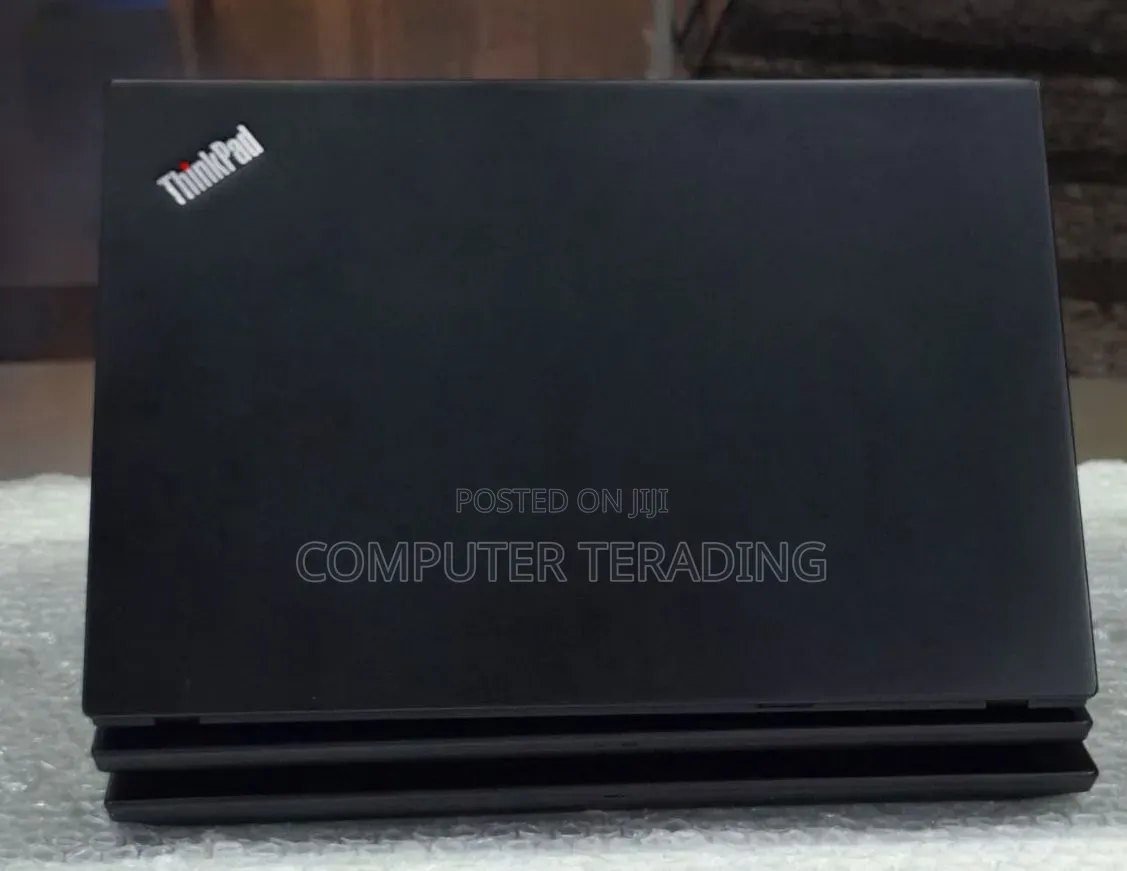 New Laptop Lenovo ThinkPad t495s 16GB AMD Ryzen 7 SSD 512GB