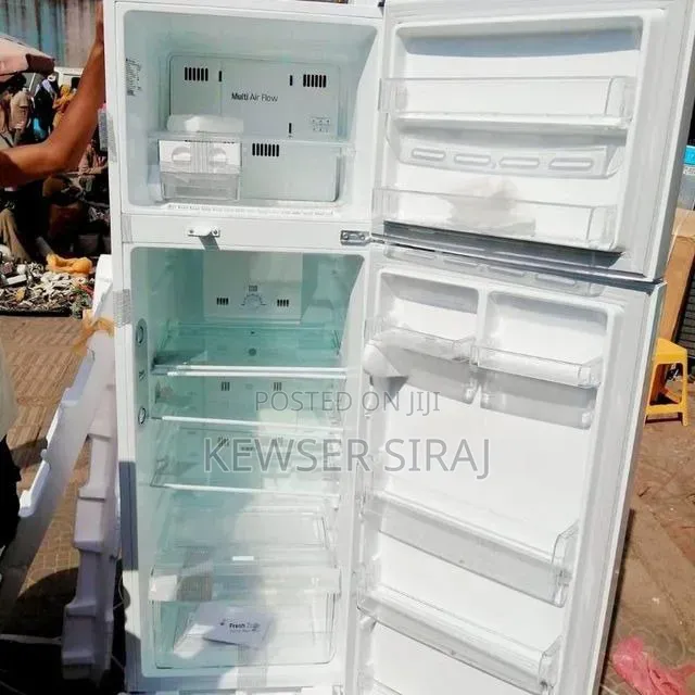 Dalta 410liter Refrigerator Fun System