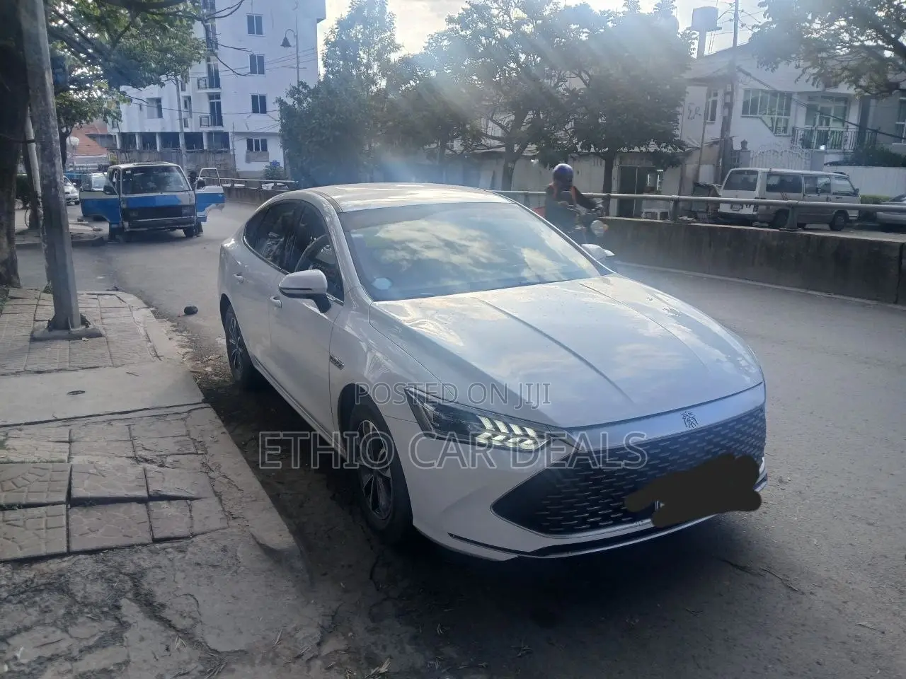 BYD Qin Plus DM-i 2024 White