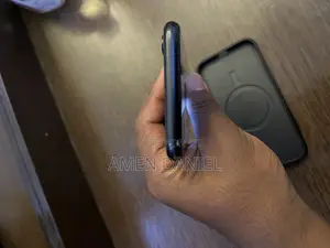 Apple iPhone XR 64 GB Black