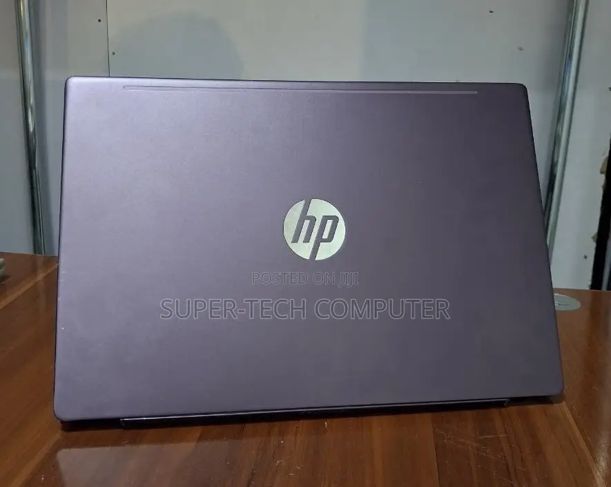 New Laptop HP Pavilion 14 8GB Intel Core i5 SSD 512GB