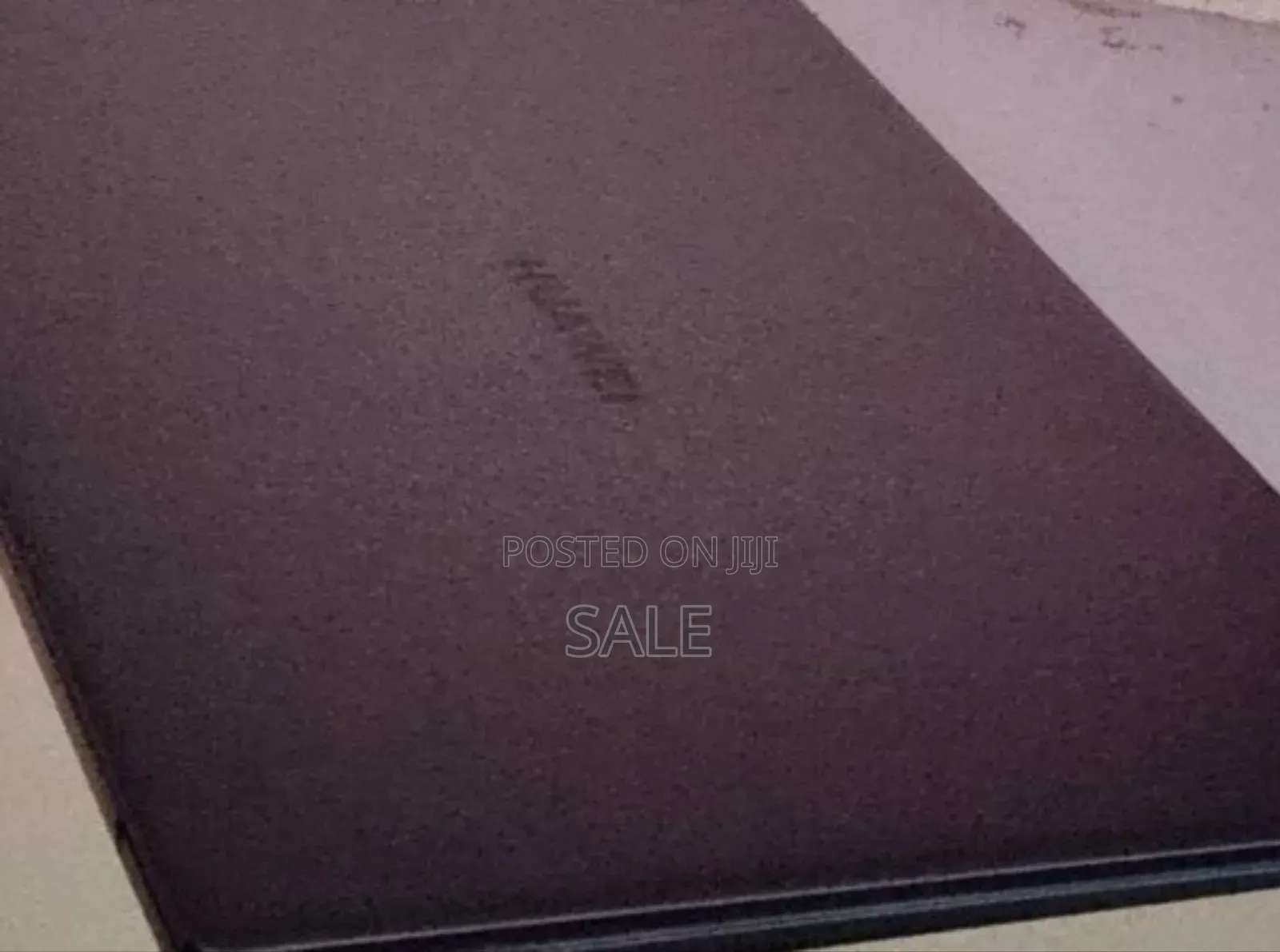 New Laptop Huawei MateBook 13 WRT-W19E 16GB Intel Core i7 SSD 512GB