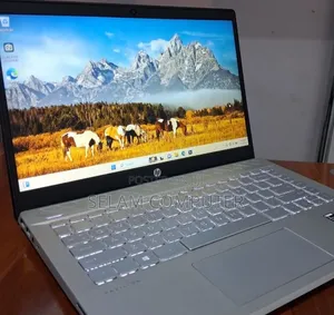 New Laptop HP Pavilion 14 8GB Intel Core i5 SSD 512GB
