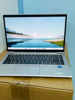 New Laptop HP EliteBook 840 G8 16GB Intel Core i7 SSD 512GB