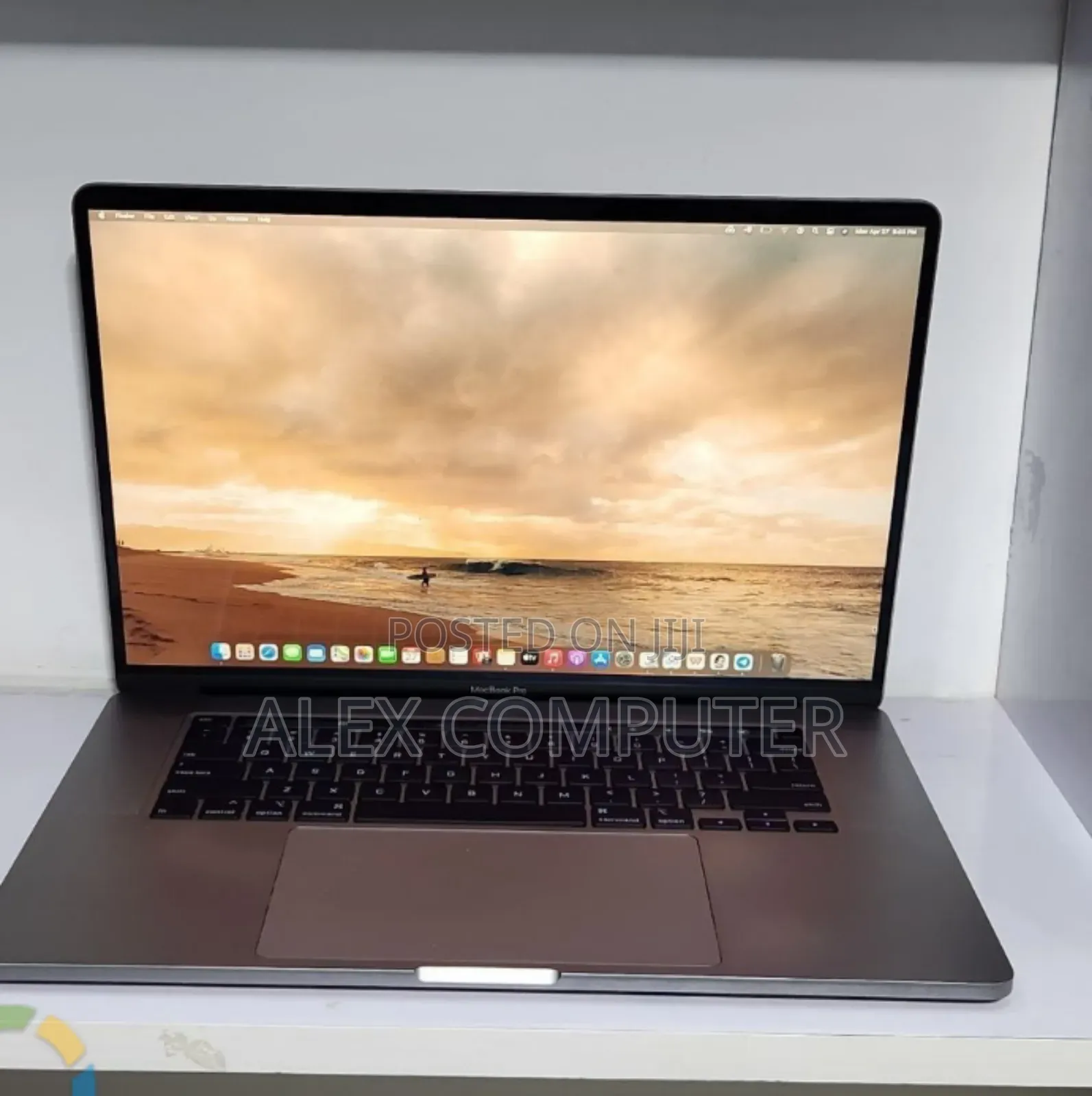 New Laptop Apple MacBook Pro 2019 32GB Intel Core i9 SSD 2T