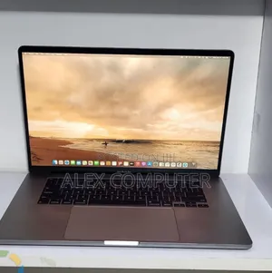 New Laptop Apple MacBook Pro 2019 32GB Intel Core i9 SSD 2T