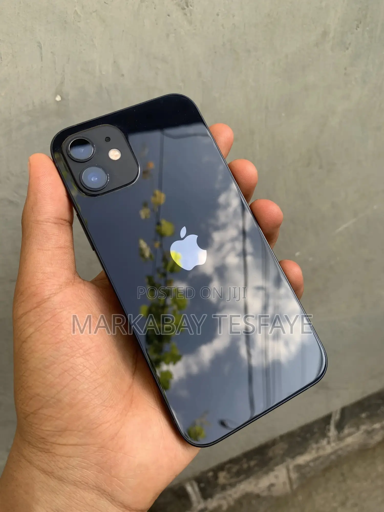 Apple iPhone 12 64 GB Black