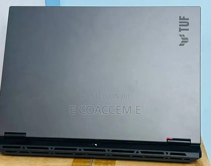 New Laptop Asus ROG Mothership (GZ700) 32GB Intel Core i7 SSD 1T