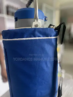 Nitrogen Container
