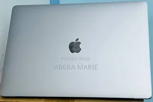 New Laptop Apple MacBook Pro 2018 32GB Intel Core i9 SSD 1T