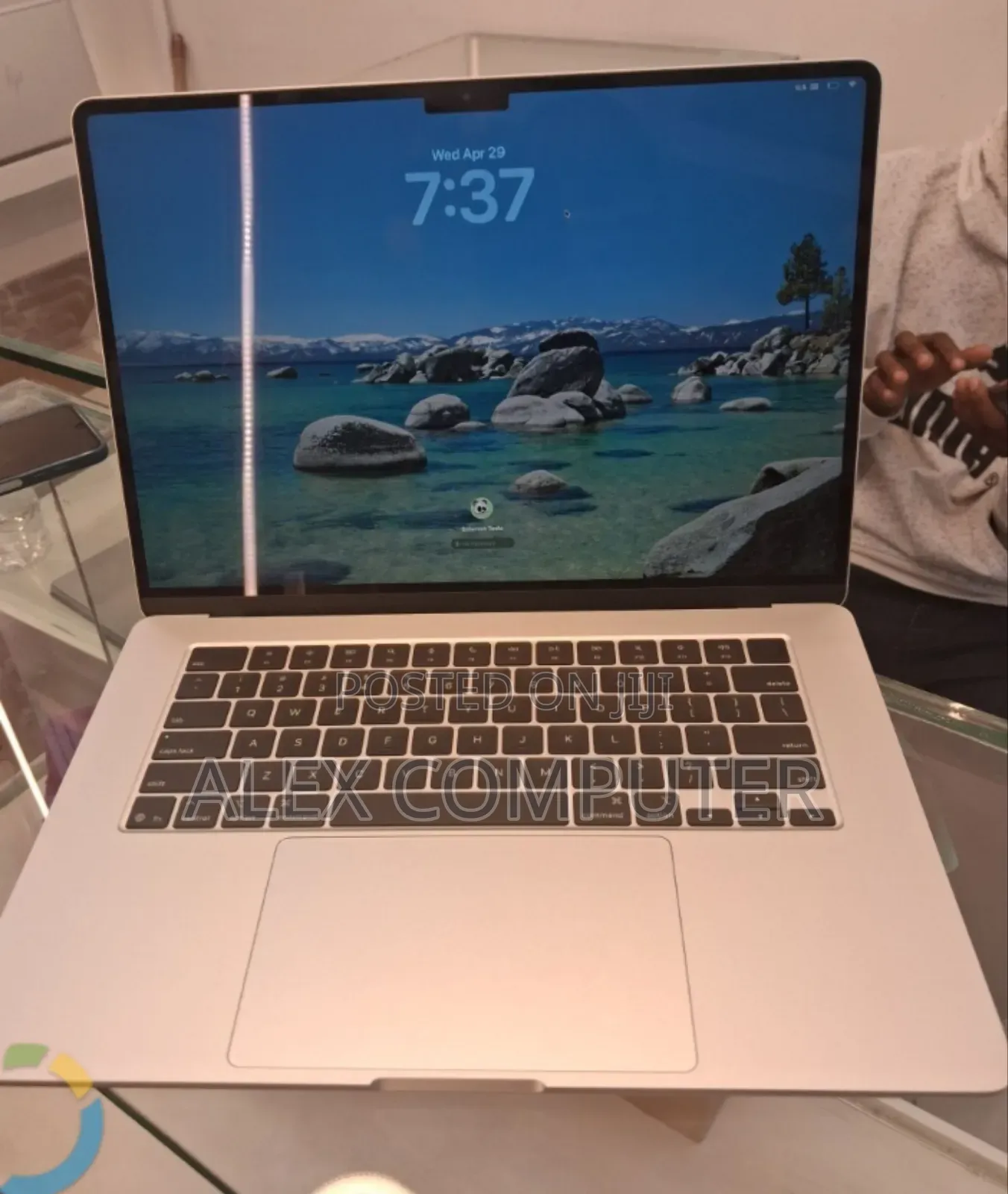 New Laptop Apple MacBook Air 2025 M4 15-inch 24GB Apple M4 SSD 512GB